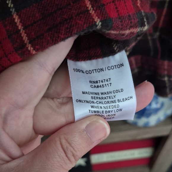 RedHead Red and Black Plaid Casual Shirt - Picture 4 of 7